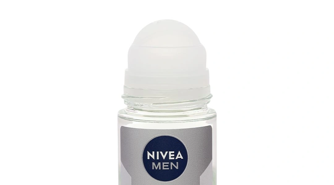 Lăn khử mùi Nivea Men Silver Protect ngăn vi khuẩn gây mùi chai 50ml - 3